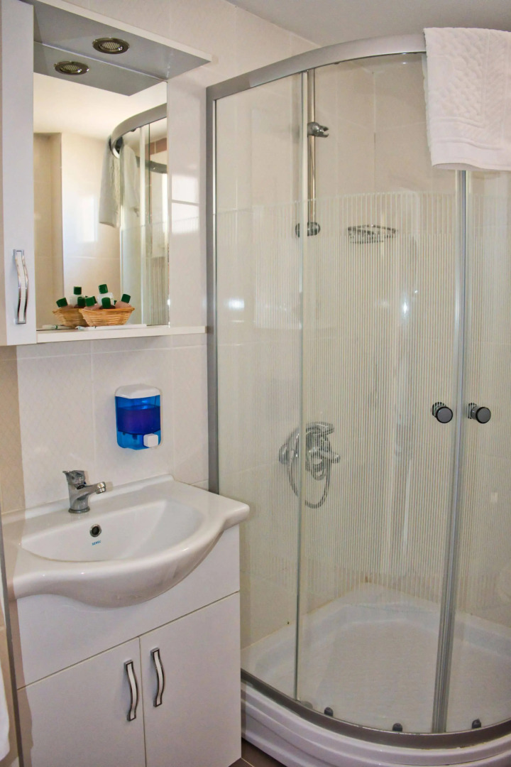 Defne Lori̇na Buti̇k Hotel