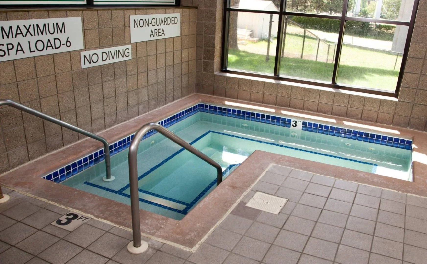Courtyard by Marriott La Crosse