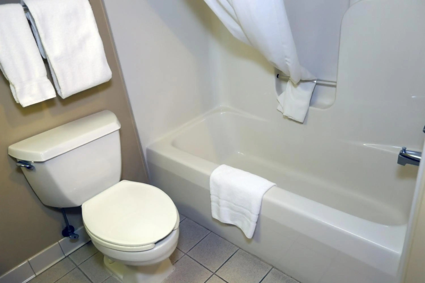 Country Inn & Suites Rochester South Mayo Clinic