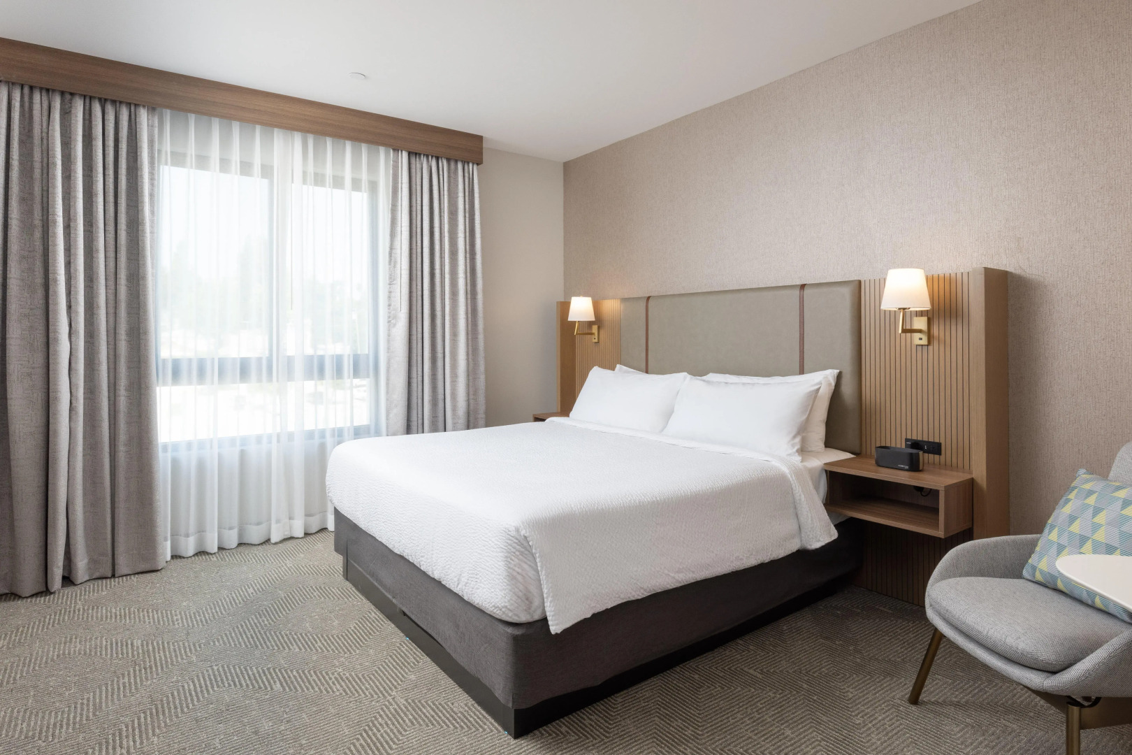 Holiday Inn & Suites Monterey Park Los Angeles by IHG