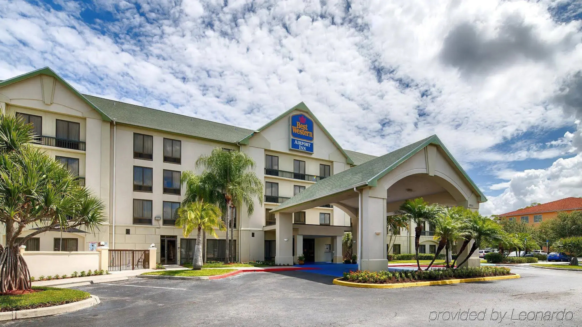 Red Roof PLUS+ Fort Myers