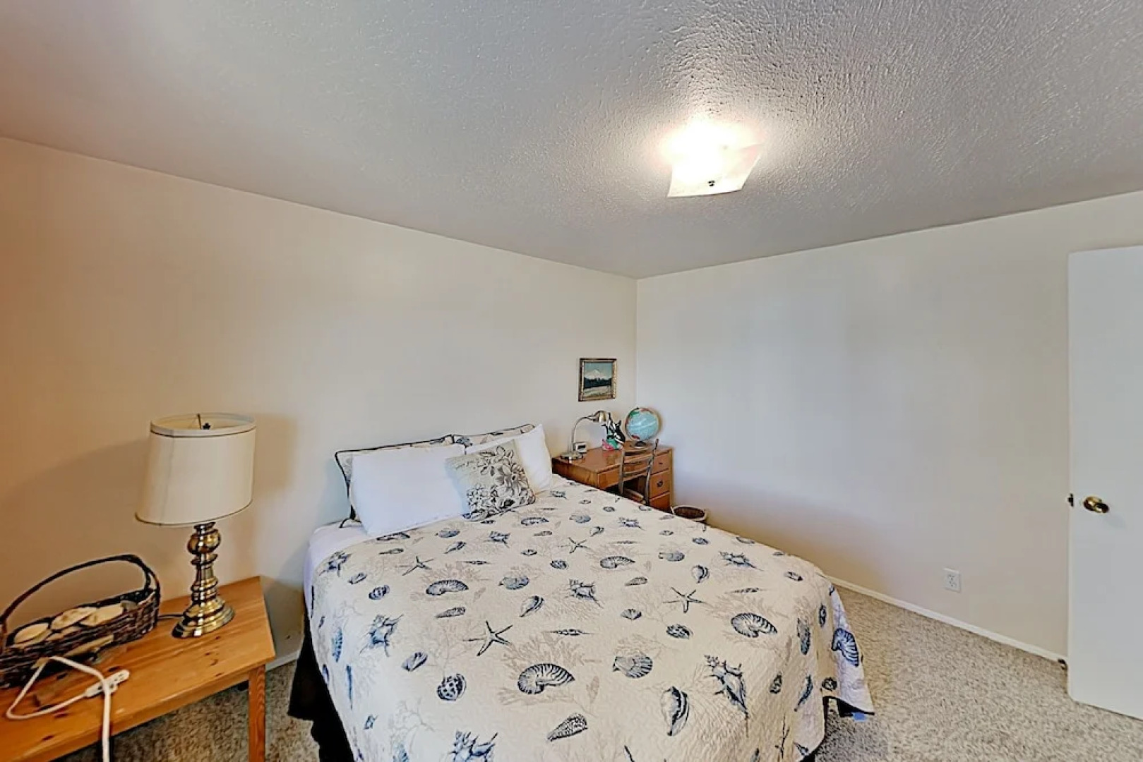 Beachfront Gem In Coupeville 3 Bedroom Home