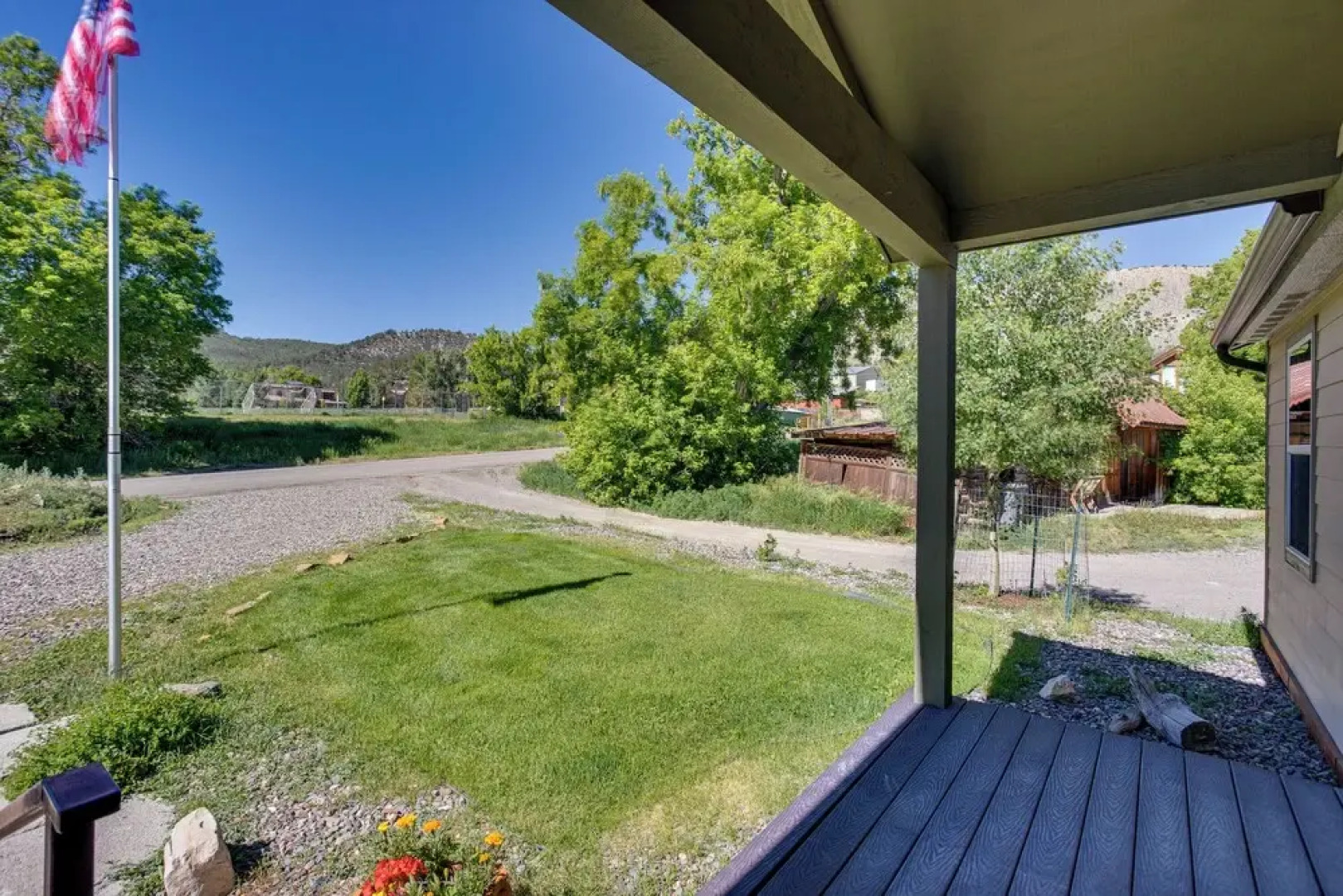 Spacious Home w/ Deck: 5 Mi to Ridgway State Park!