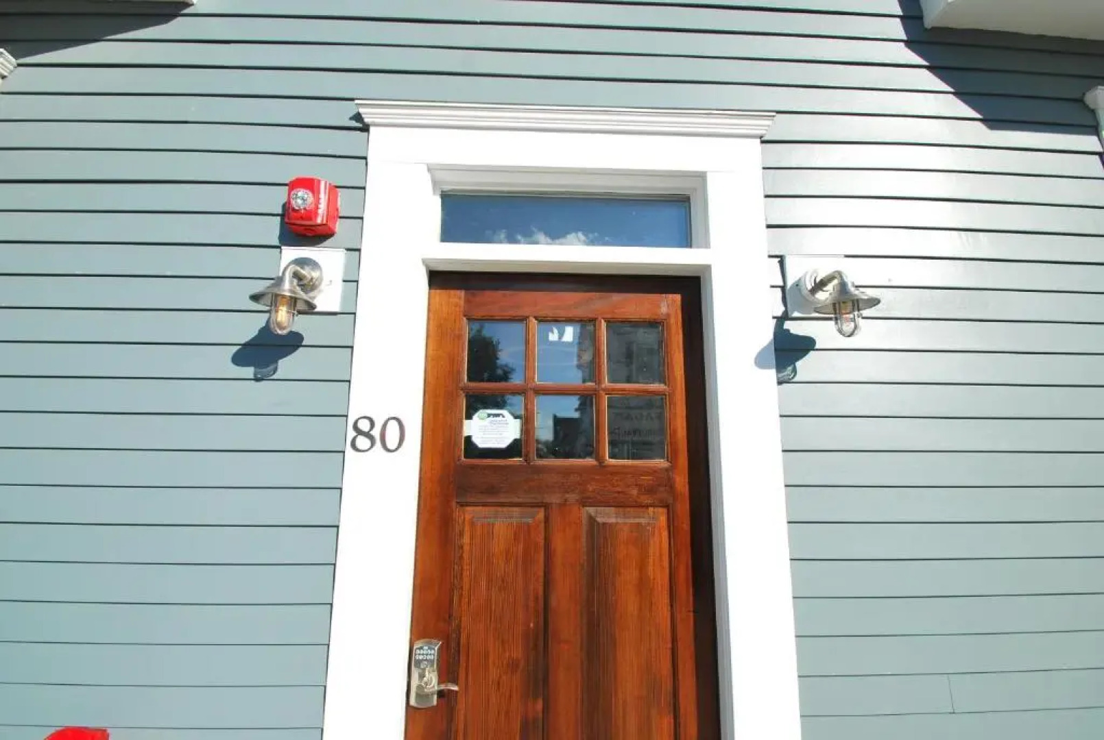 Quarters on DOT by Thatch