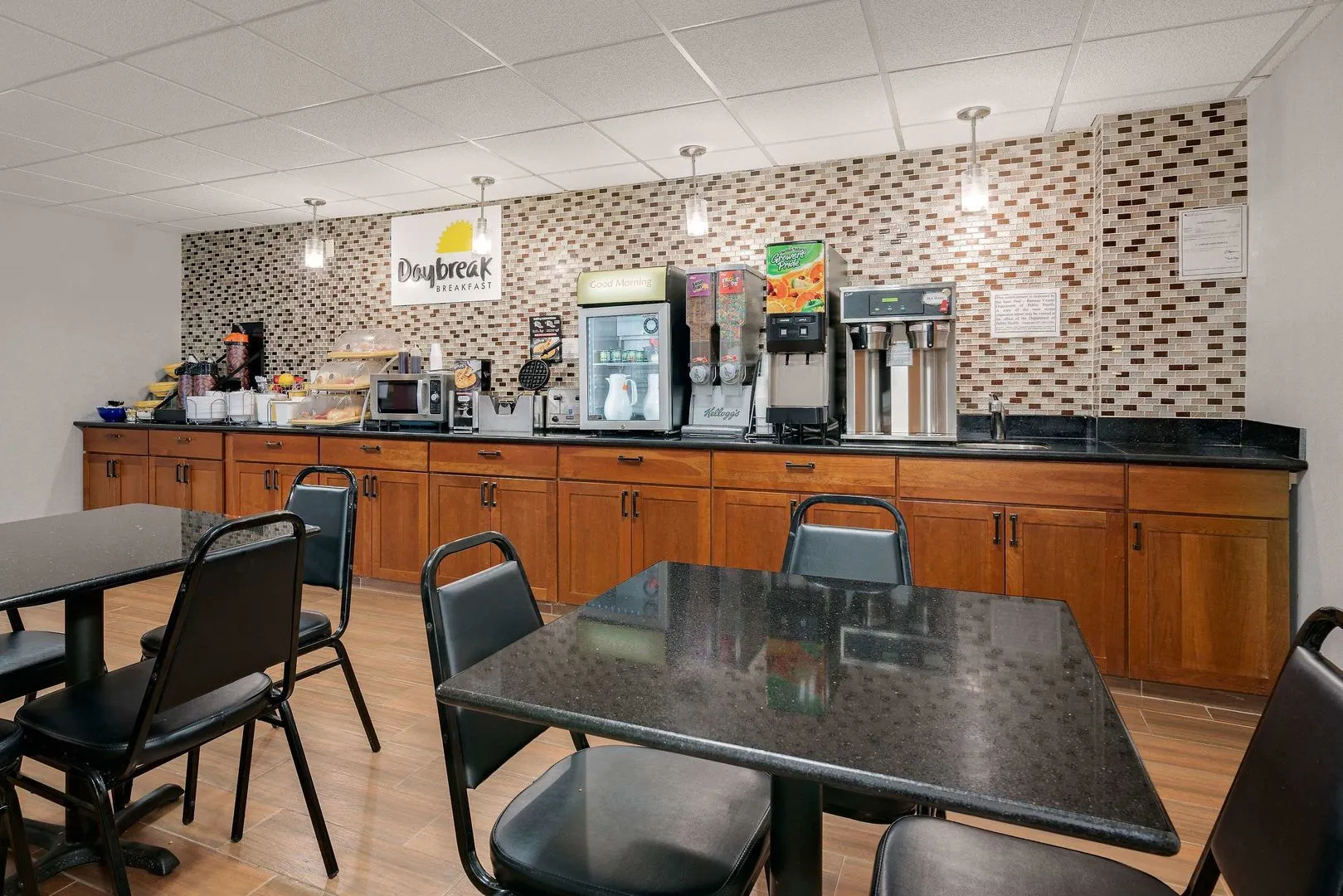 Twin Cities Inn