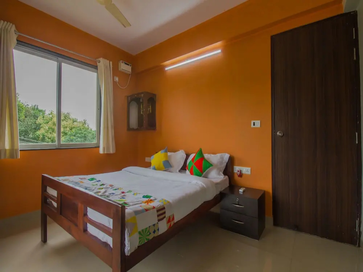 OYO 15536 HOME Elegant 2BHK Mapusa