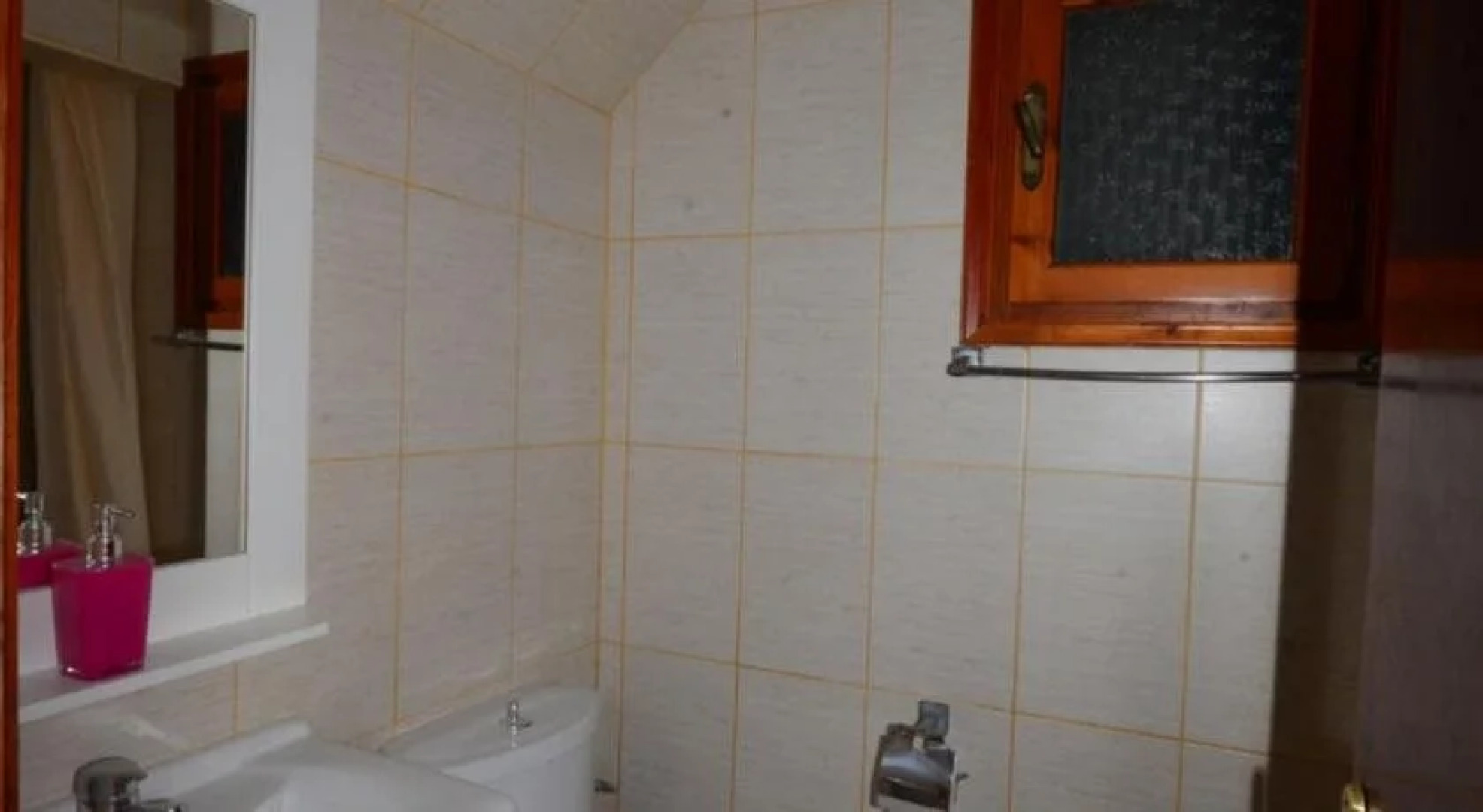 Charlies Venus Apartments