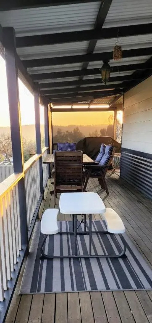 Yvonnes Rest Holiday Home