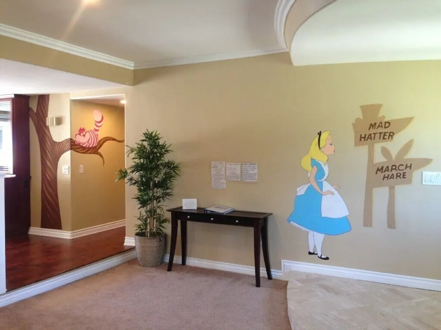 The Wonderland House 5 Bedrooms 3 Bathrooms Home