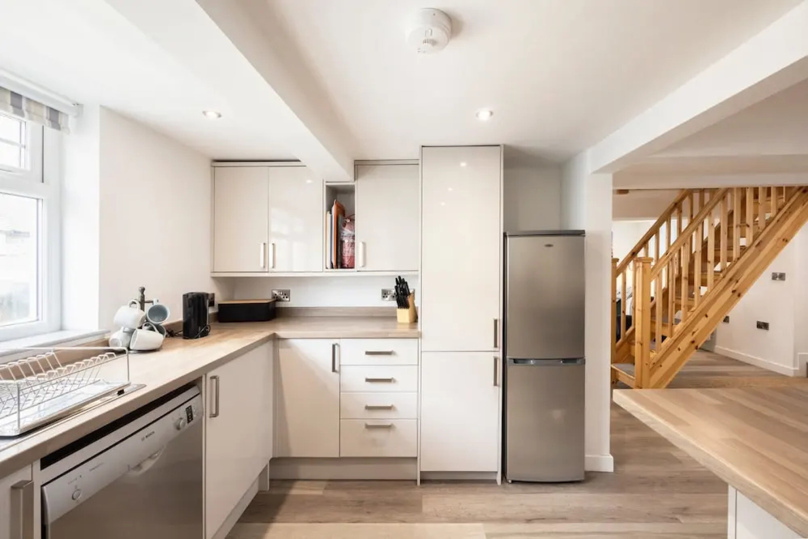 Beach Side House in Beautiful Borth