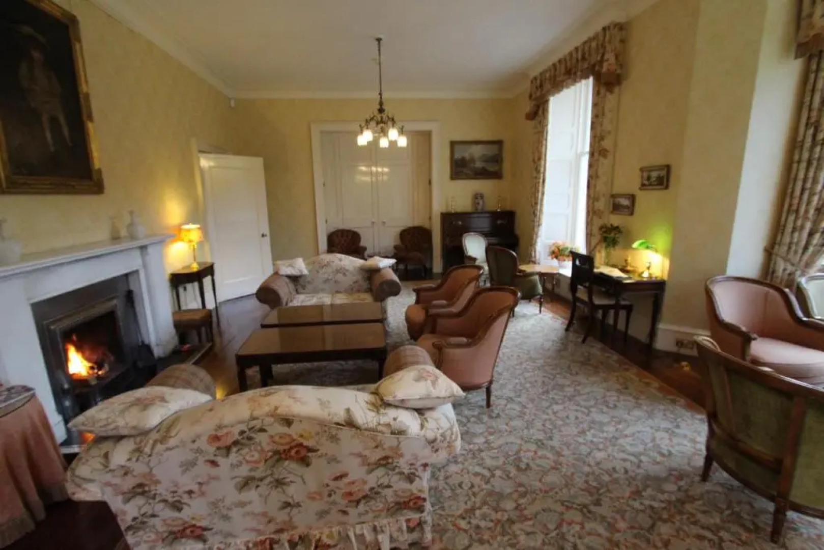 Glengarry Castle Hotel