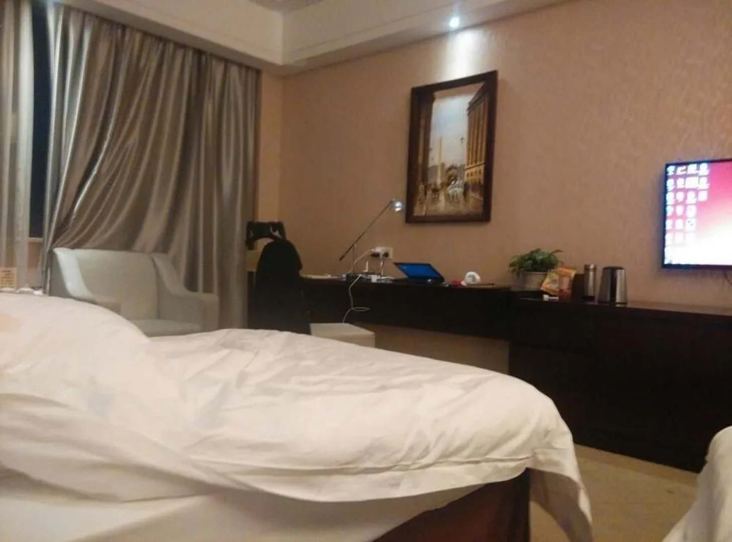 Manhattan International Hotel