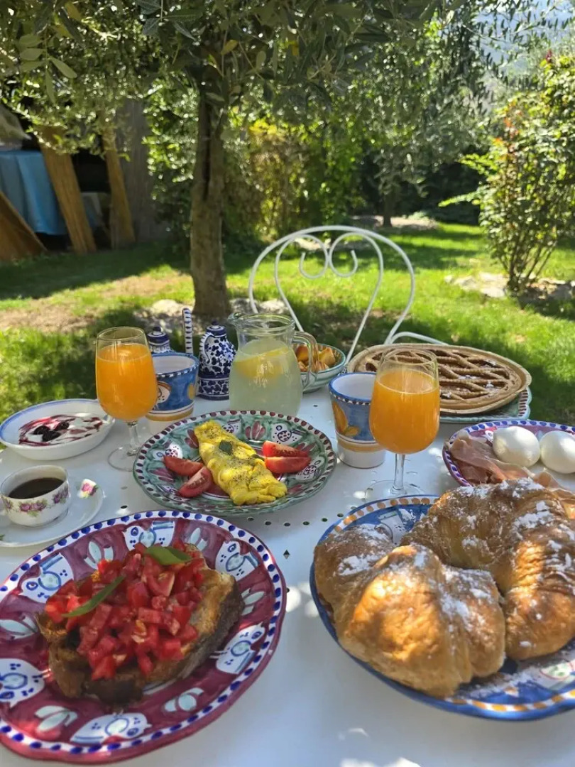 Tramonti Divini Amalfi Country House