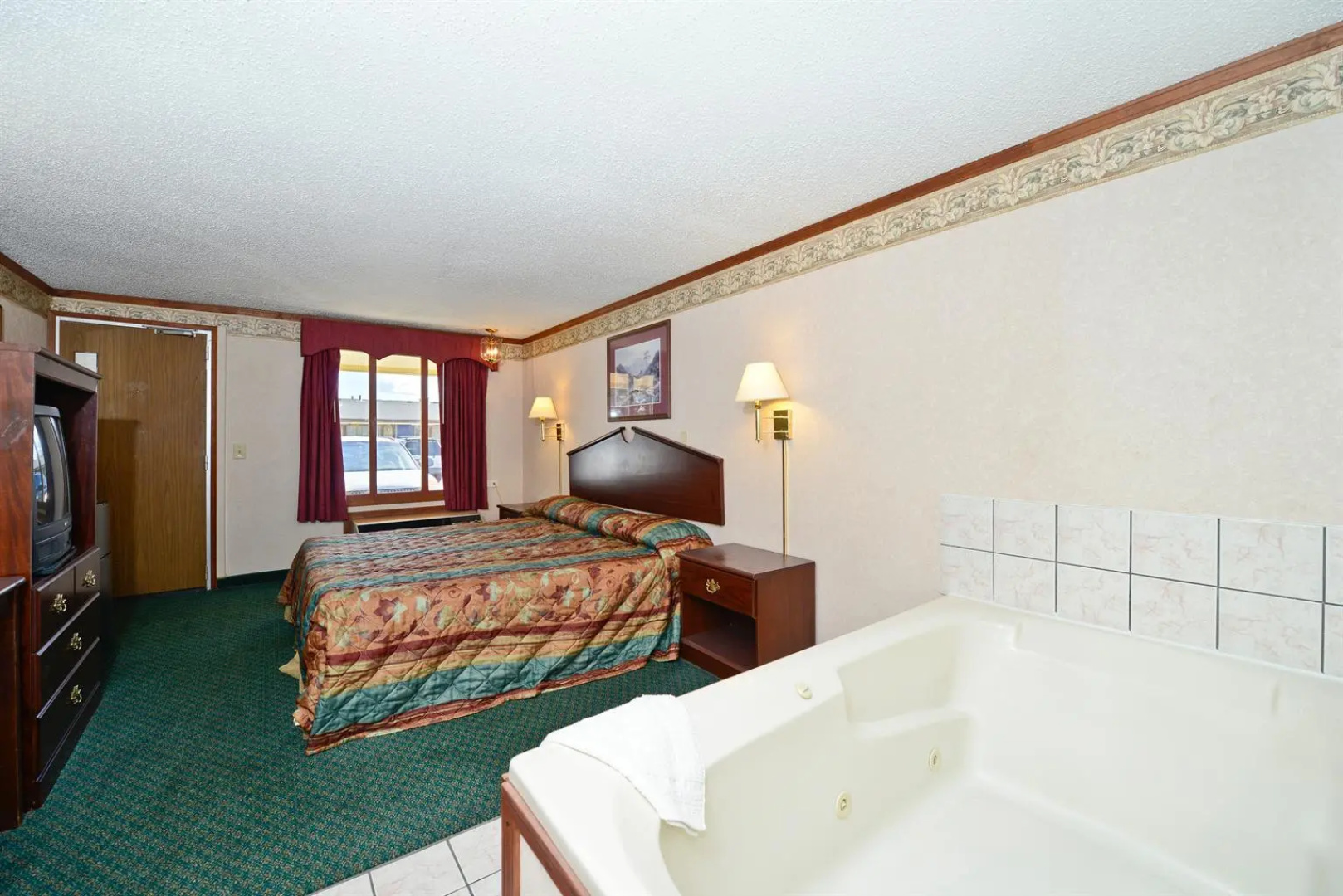 Americas Best Value Inn & Suites Warren Detroit