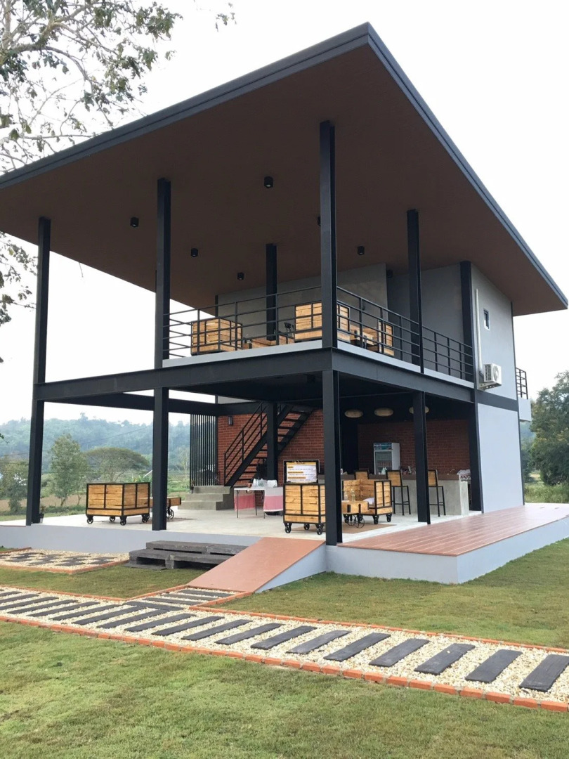 The Little Earth Farm View