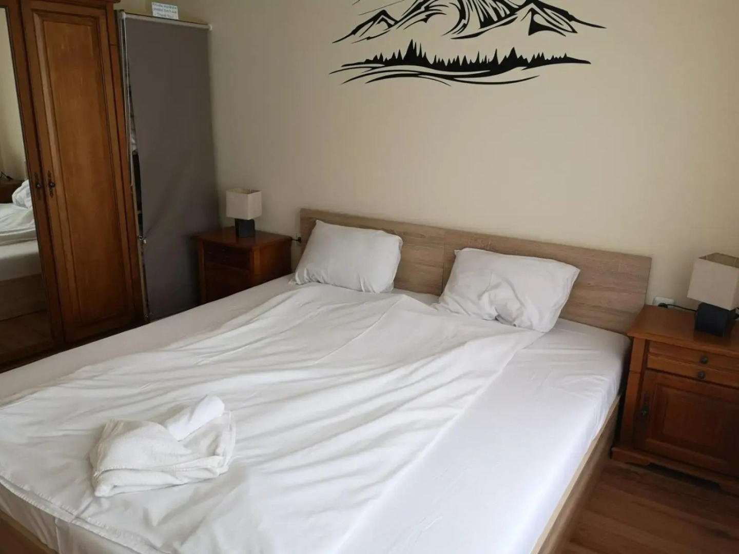 Pine Tree Apartment D34