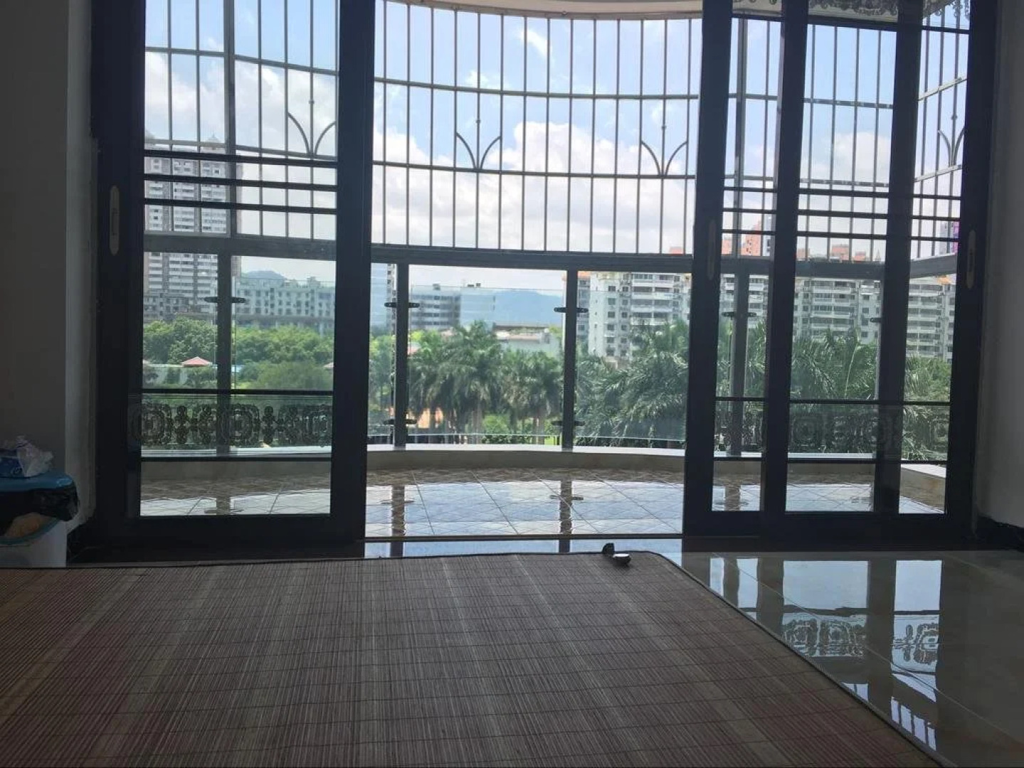 Dandelion Youth Hostel