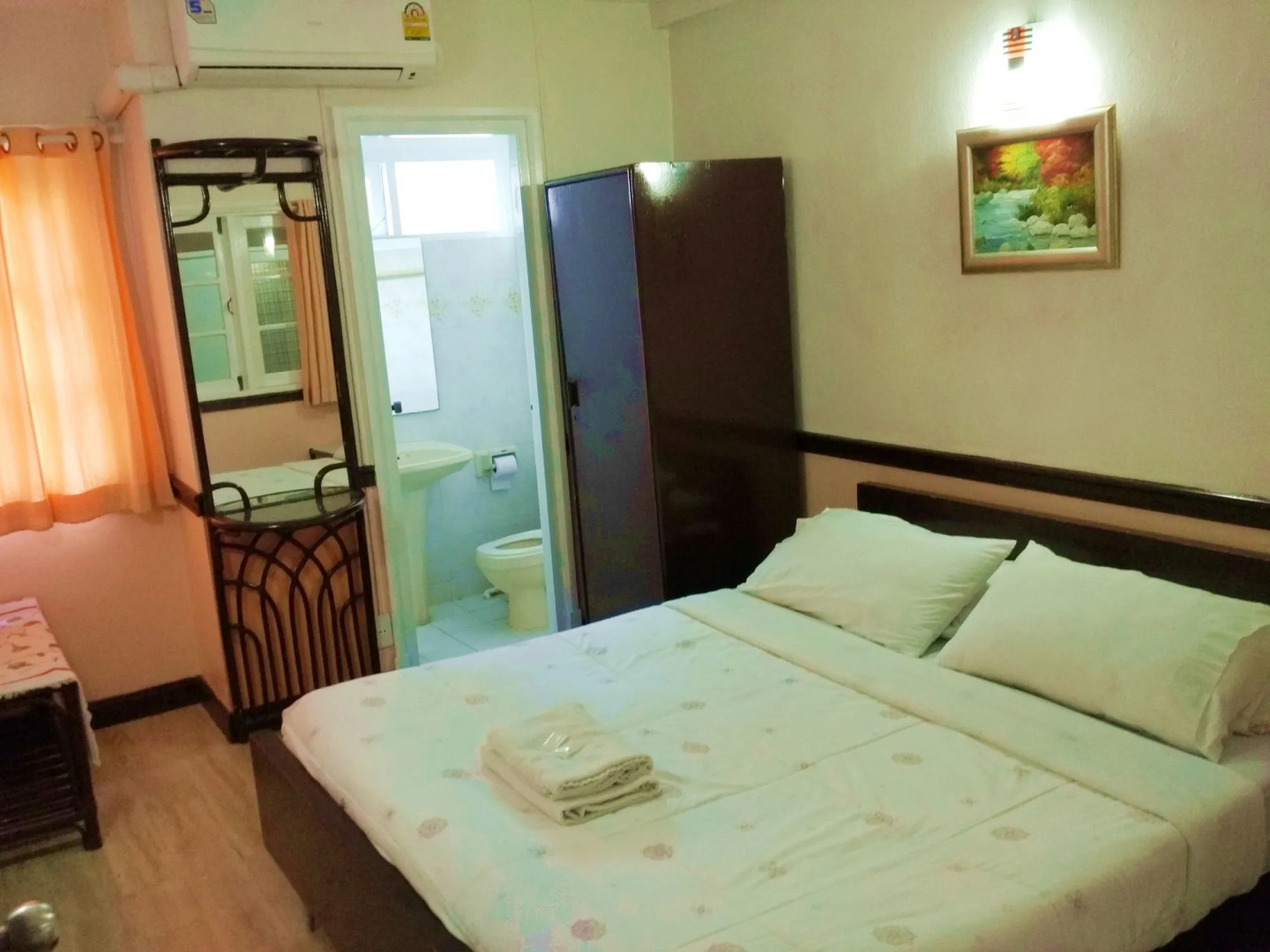 White Lodge Hotel Bangkok