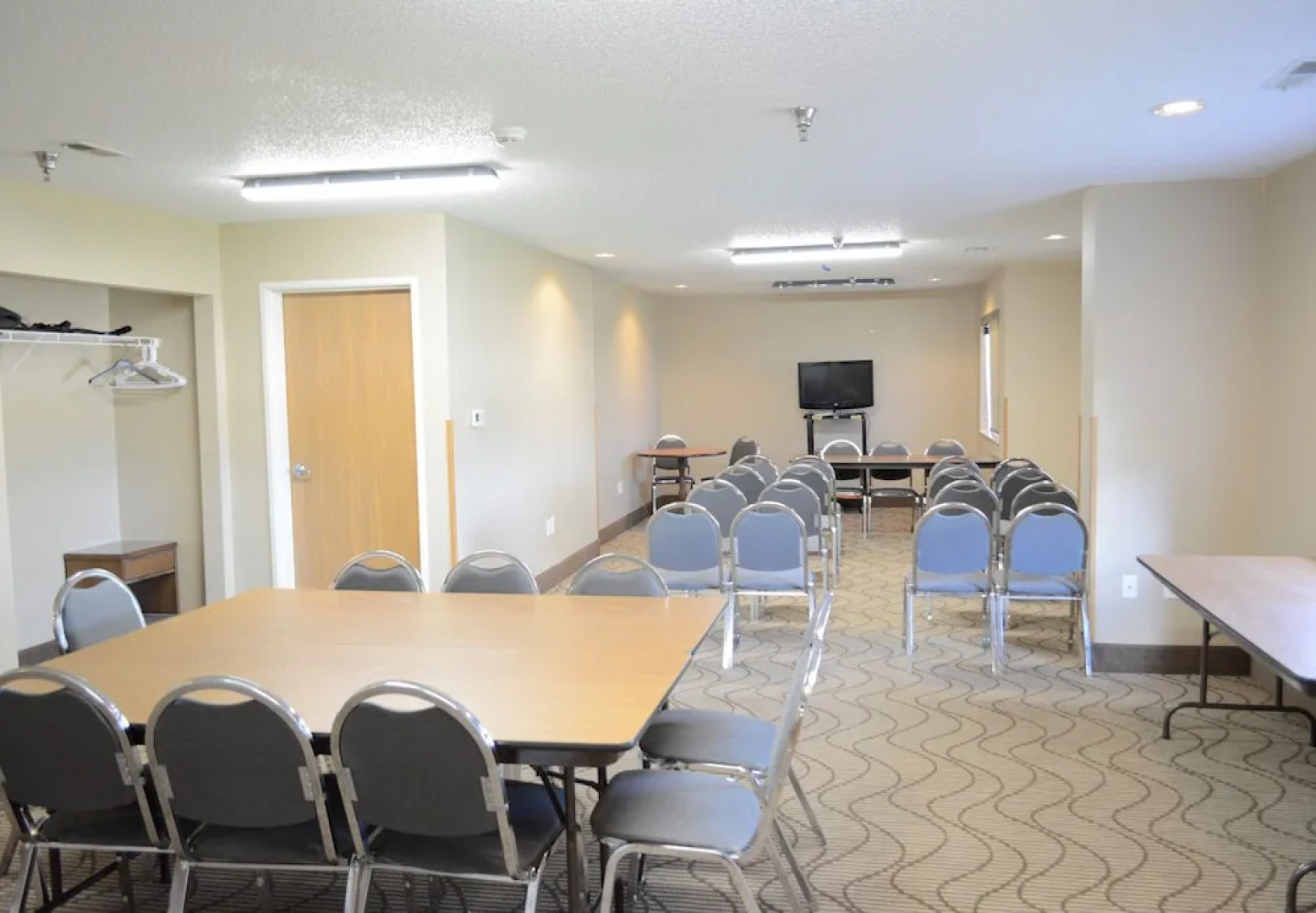 Mainstay Suites Dubuque