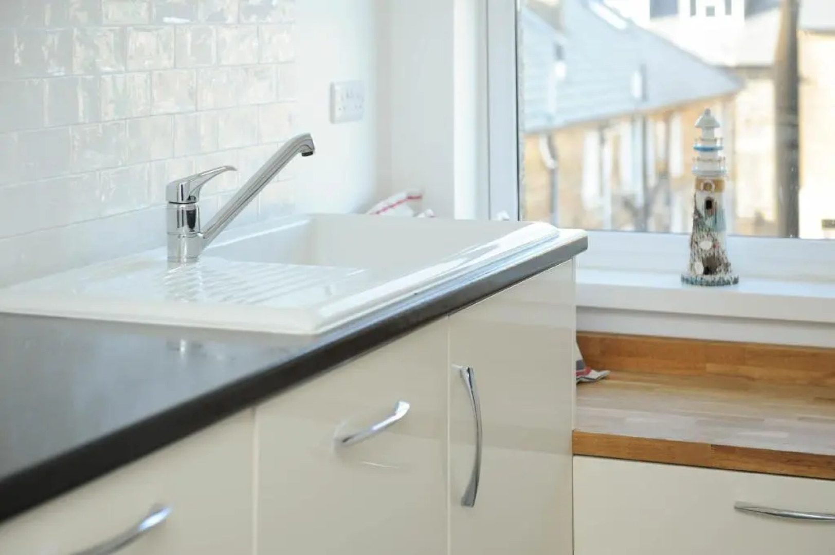 Luxury Two Bedroom Apartment with Fantastic Panoramic Sea Views