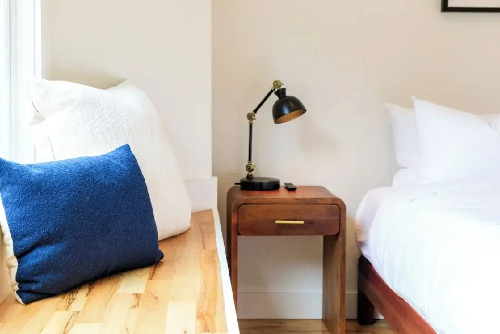 The Historic Schoolhouse Inn