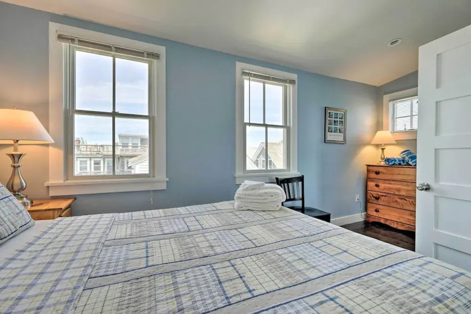 Splendid Provincetown Penthouse Apartment w/ Deck!