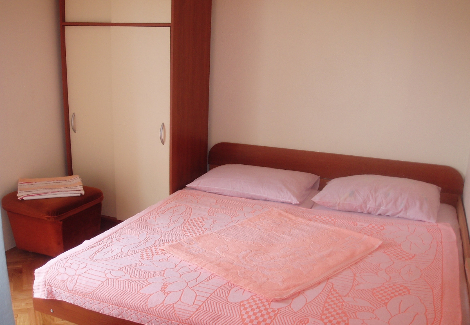 Apartment Lile - comfortable apartment and 3 bedrooms: A1 Pisak, Riviera Omis