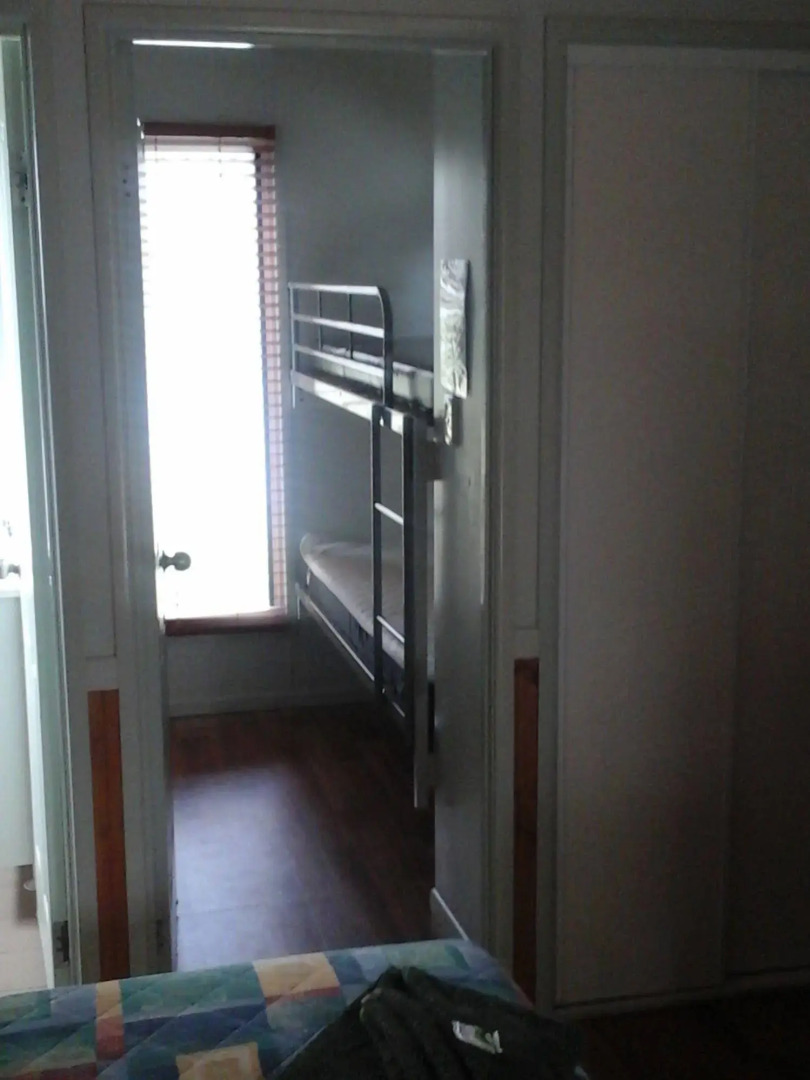 Riverside Tourist Park