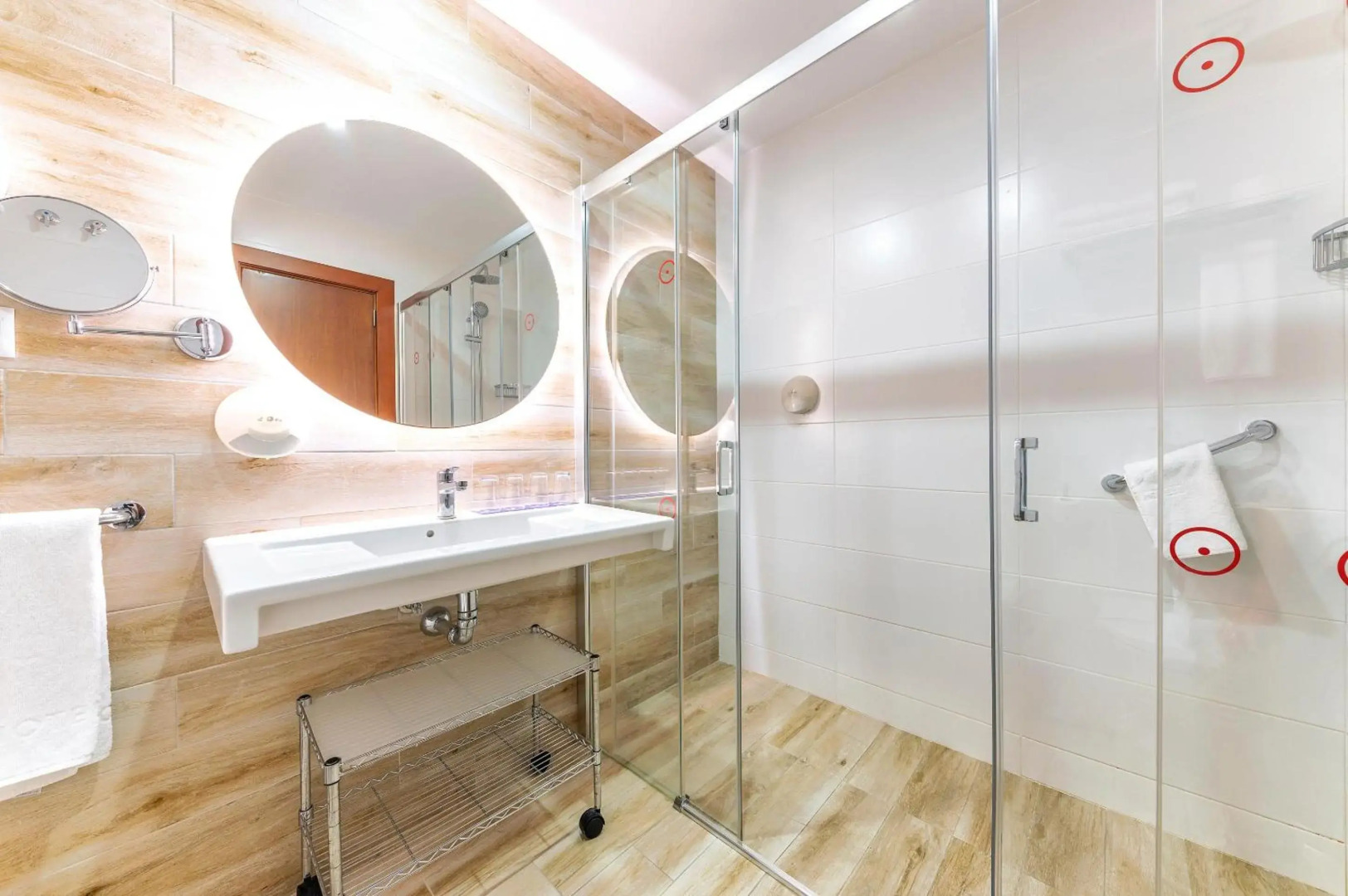 Port Fiesta Park Hotel