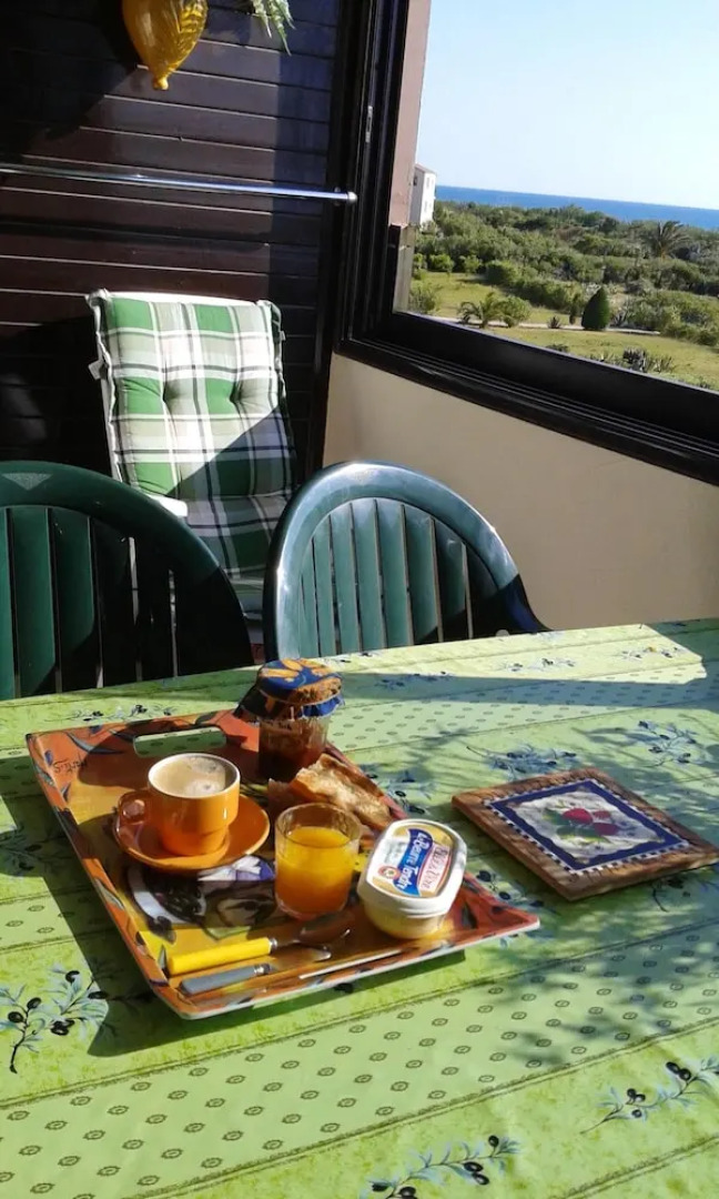 Apartment With one Bedroom in Saint-cyprien, With Wonderful sea View,