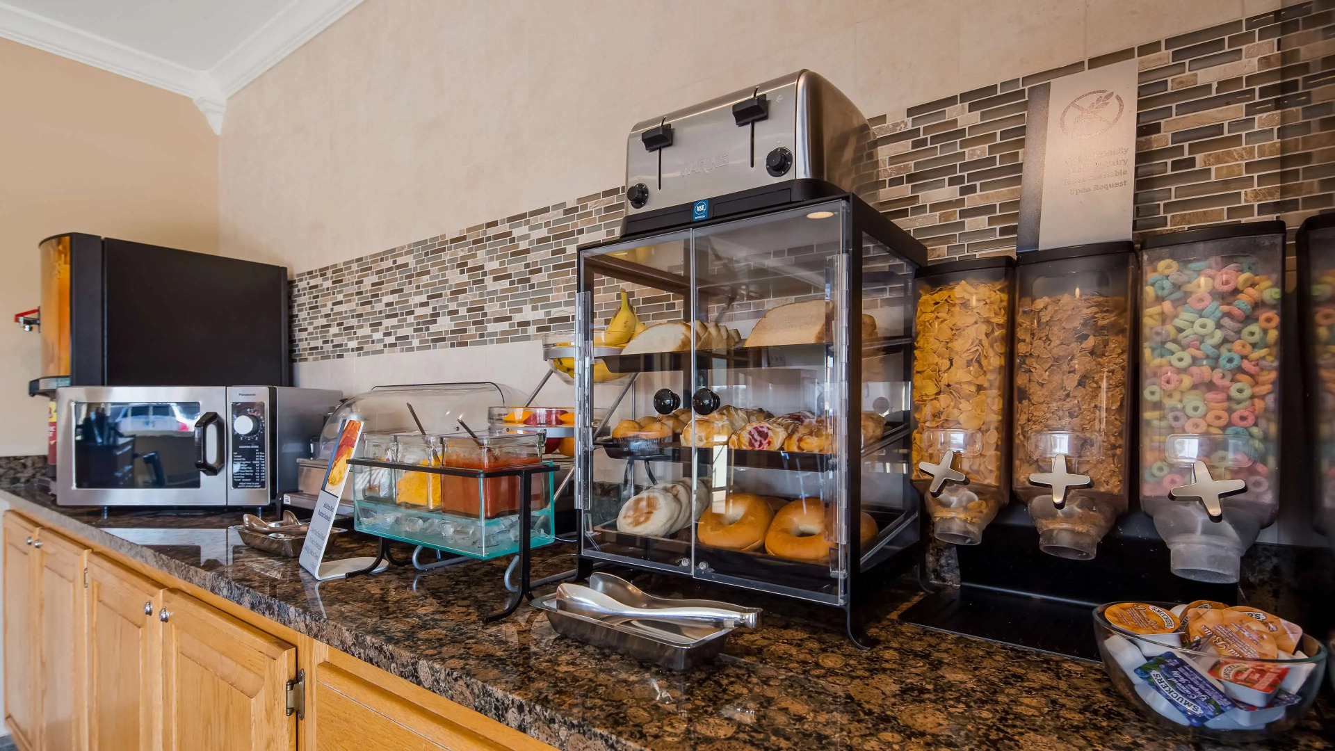 Best Western Flora Inn