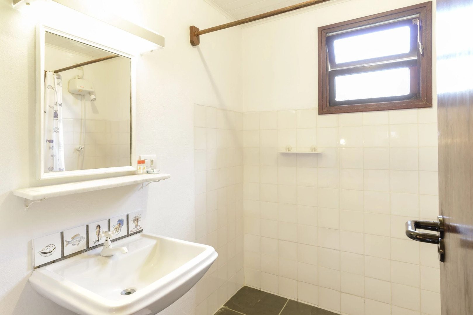 VELINN Caravela Pousada Ilhabela