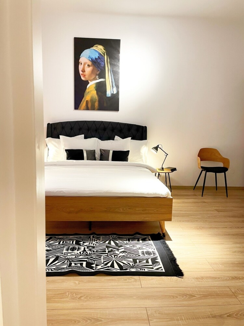 Old Town Studio by MRG