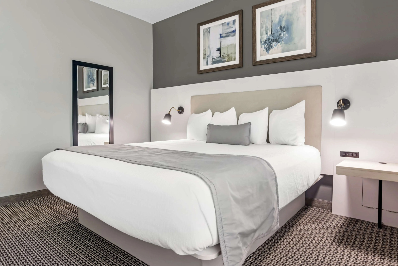 Best Western Plus Two Rivers Hotel & Suites