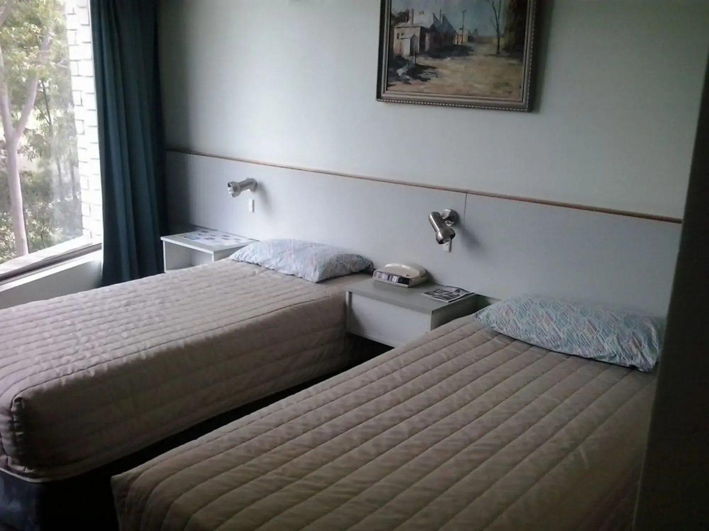 Palm Court Motor Inn