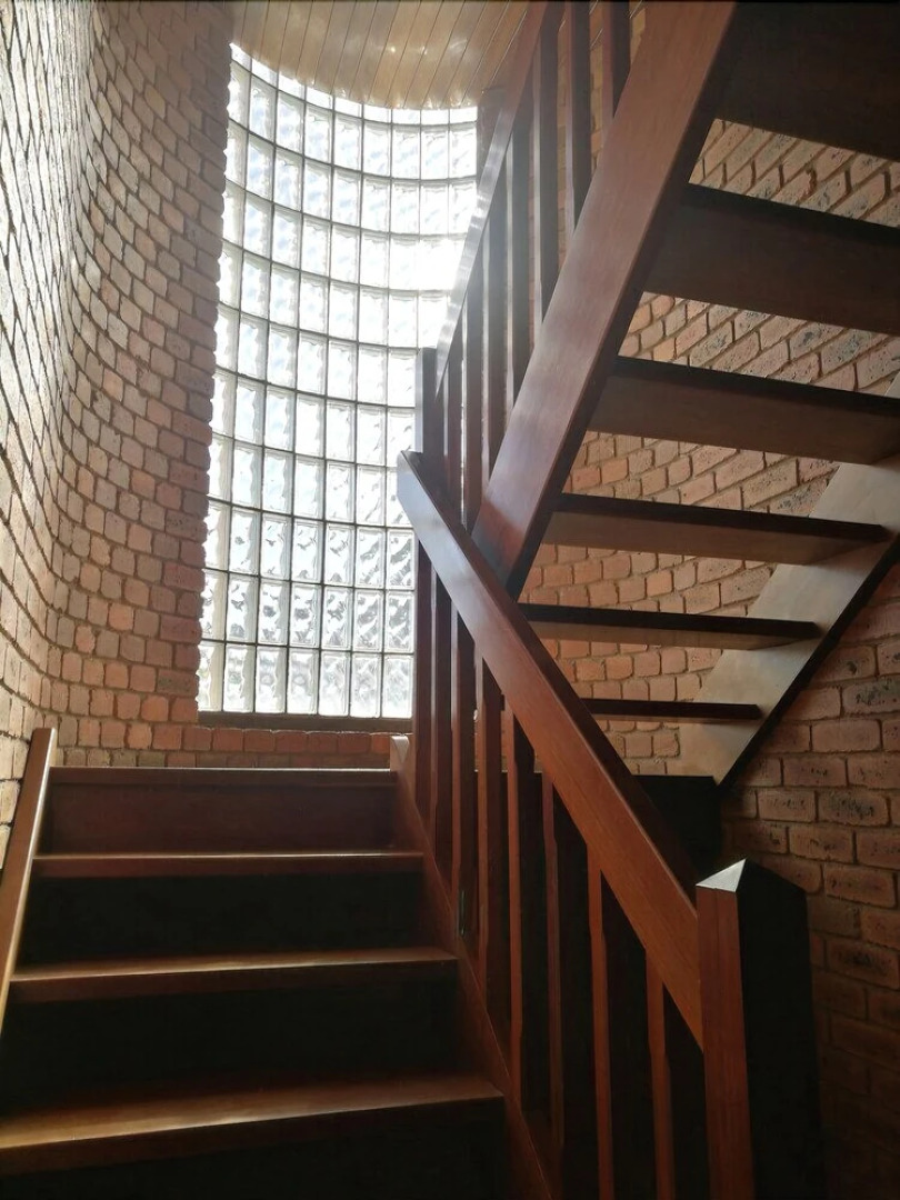 Castle at Lakes Entrance