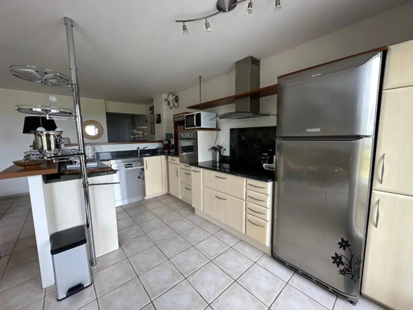 Appartement vue mer à 100m de la plage au centre de Carantec