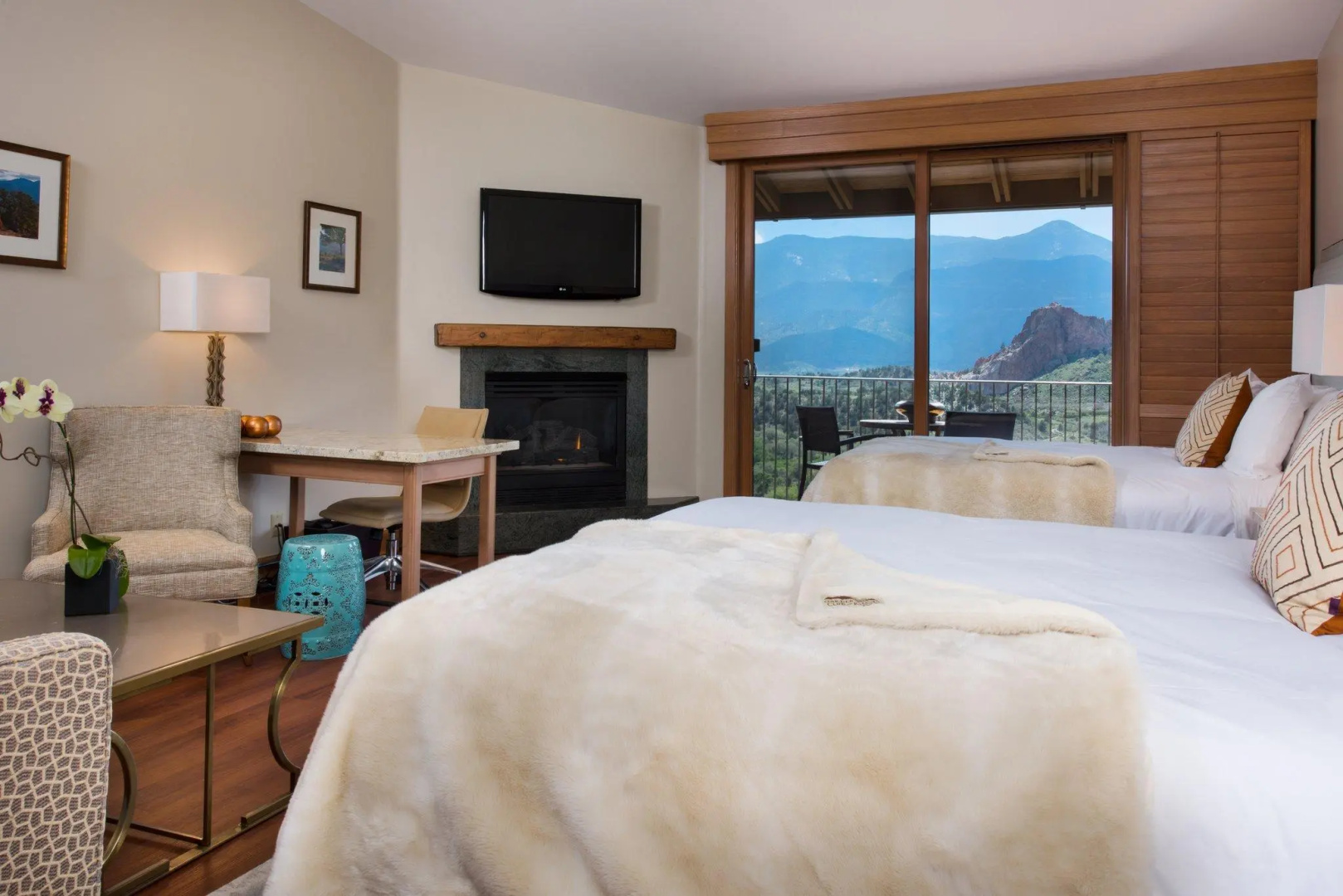 Lodge at Garden of the Gods Club