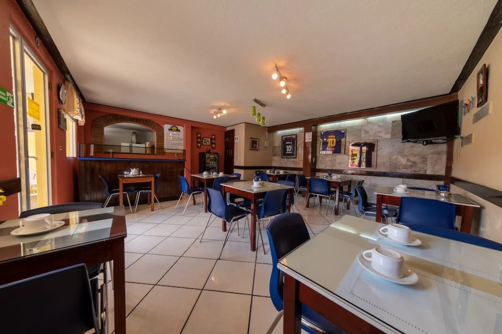 Hotel y Restaurante Villa Esmeralda