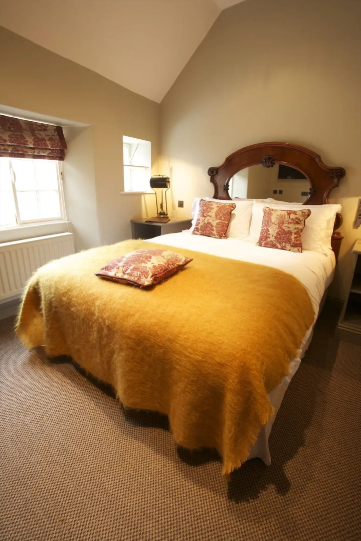 The Wheatsheaf Inn