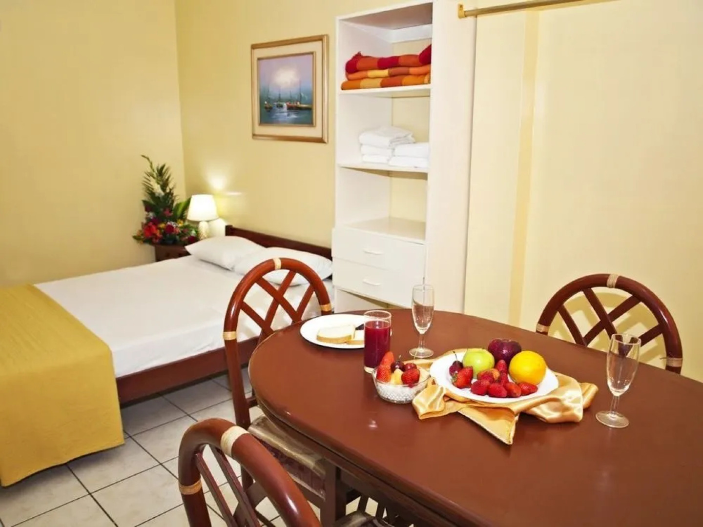 Hotel Suites Costa de Oro