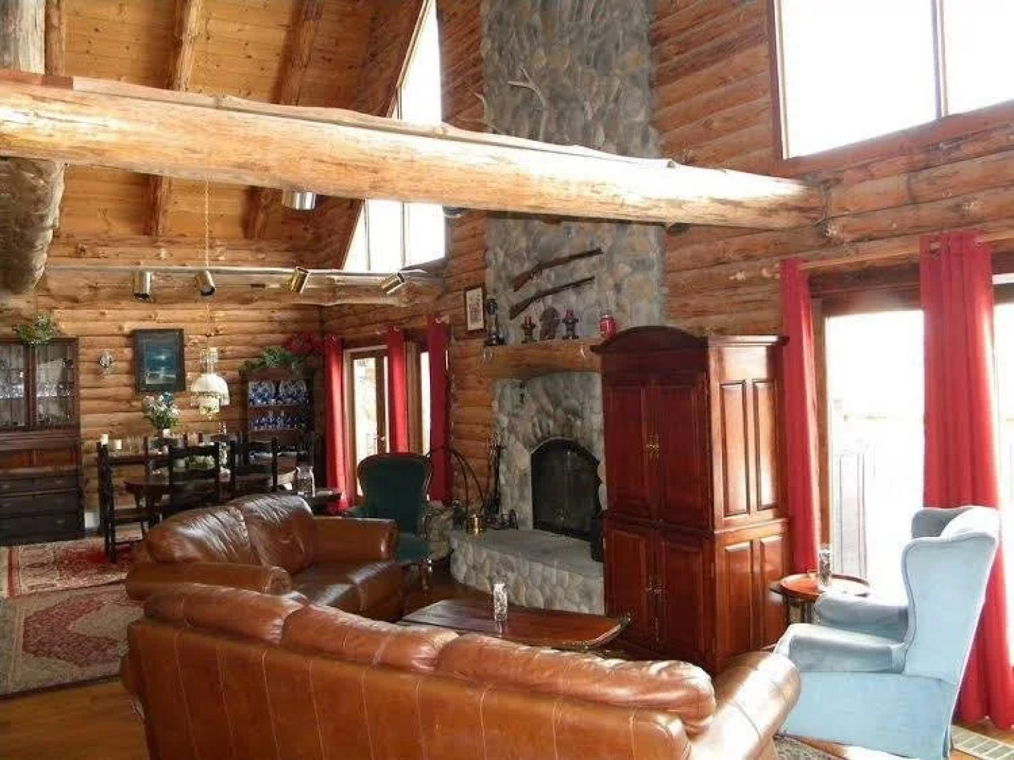 Rose And Goat Retreat - Mountain View Apartment