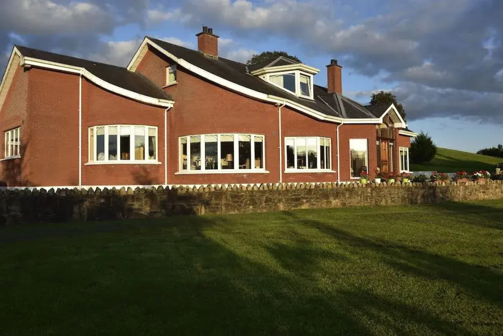 White Hill Country House