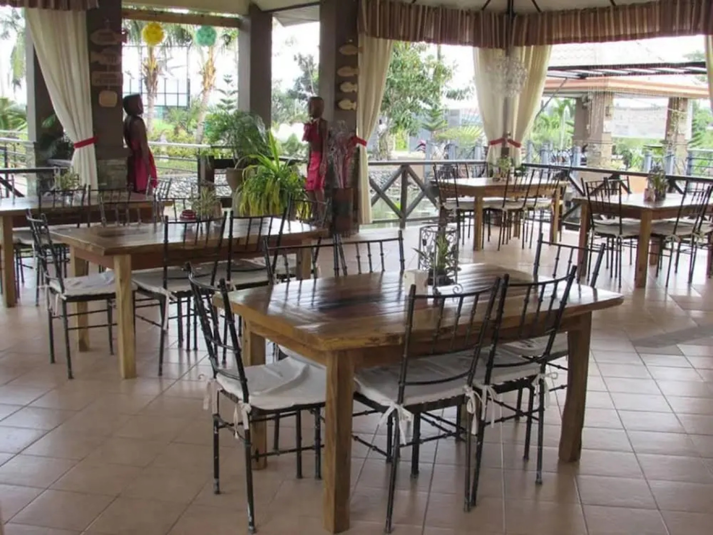 Palaisdaan Hotel and Restaurant