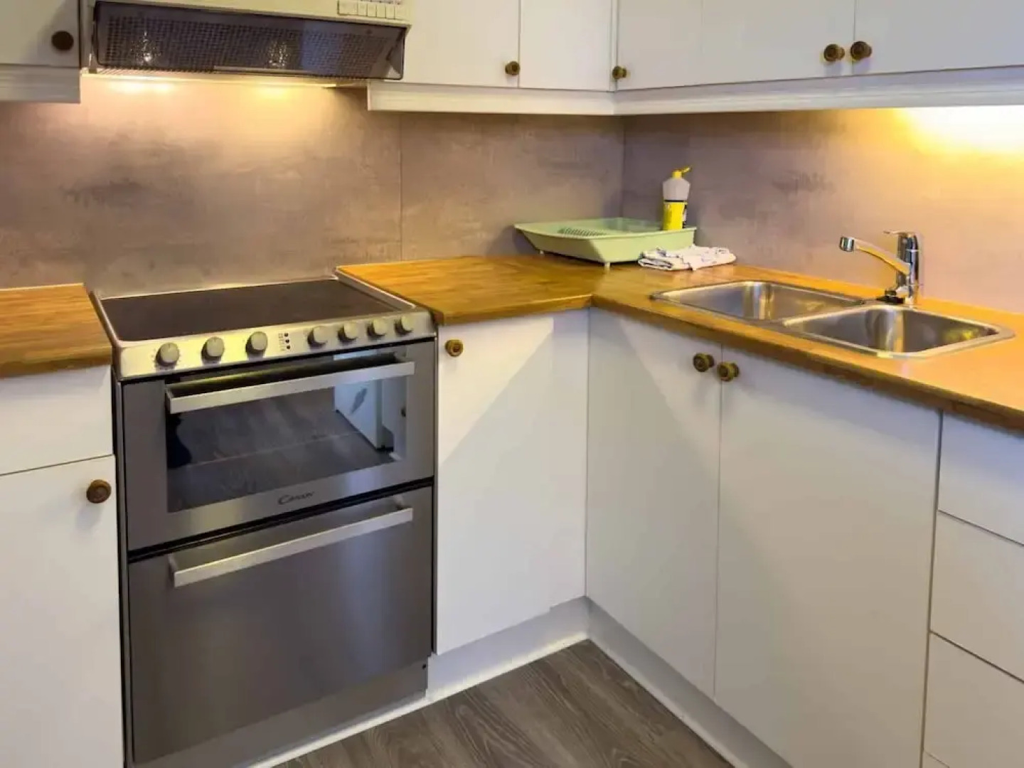 Berlevåg Motell & Camping AS