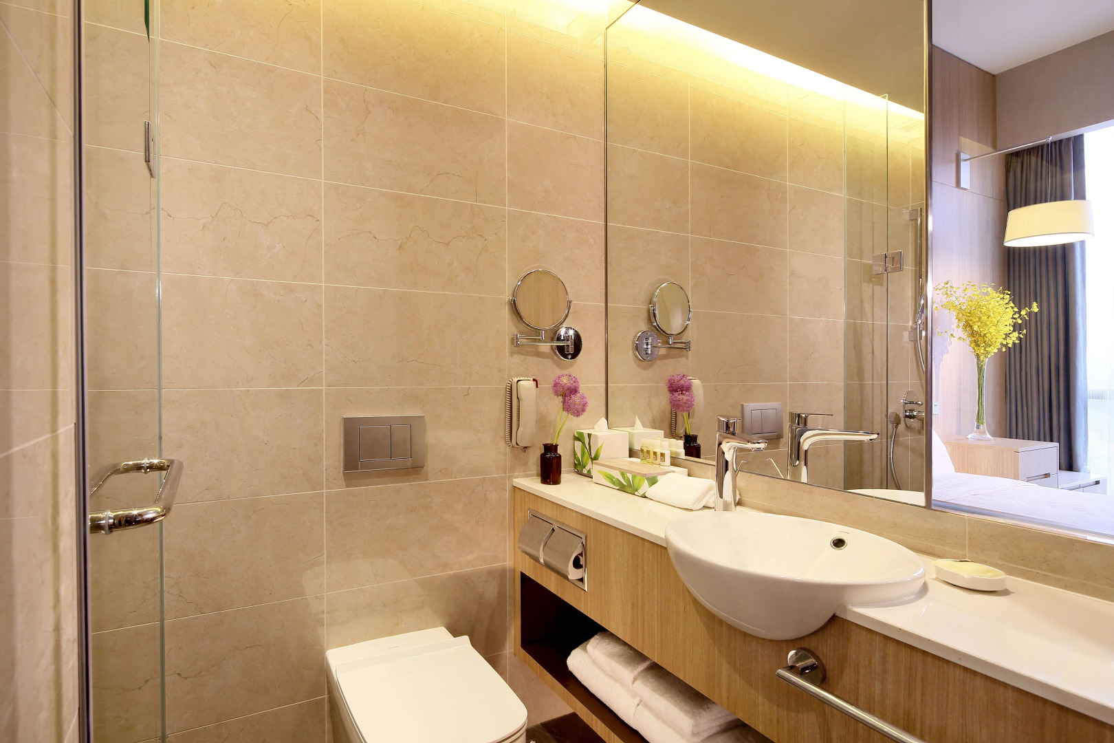 Momentus Hotel Alexandra