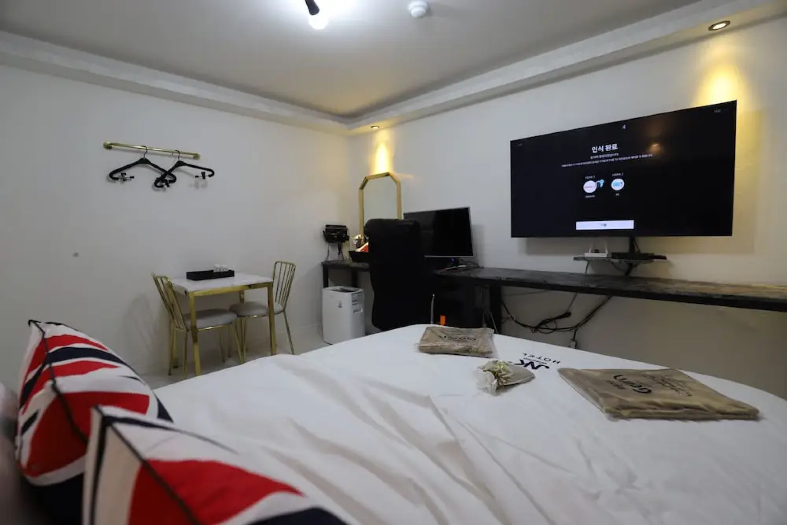 Gunsan JNK Classic Hotel Red Plus