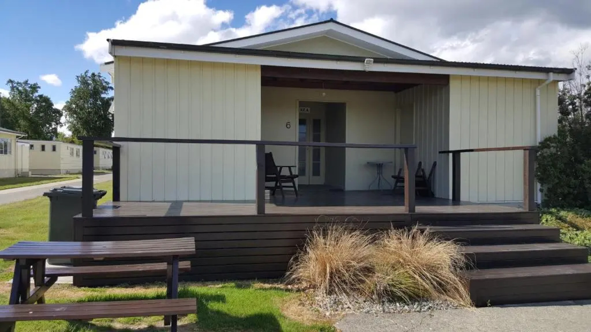 High Country Motel and Backpackers