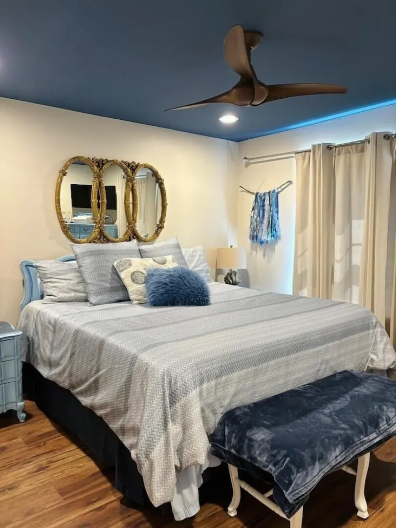 Cardinal Road 3 Bedroom Home by RedAwning