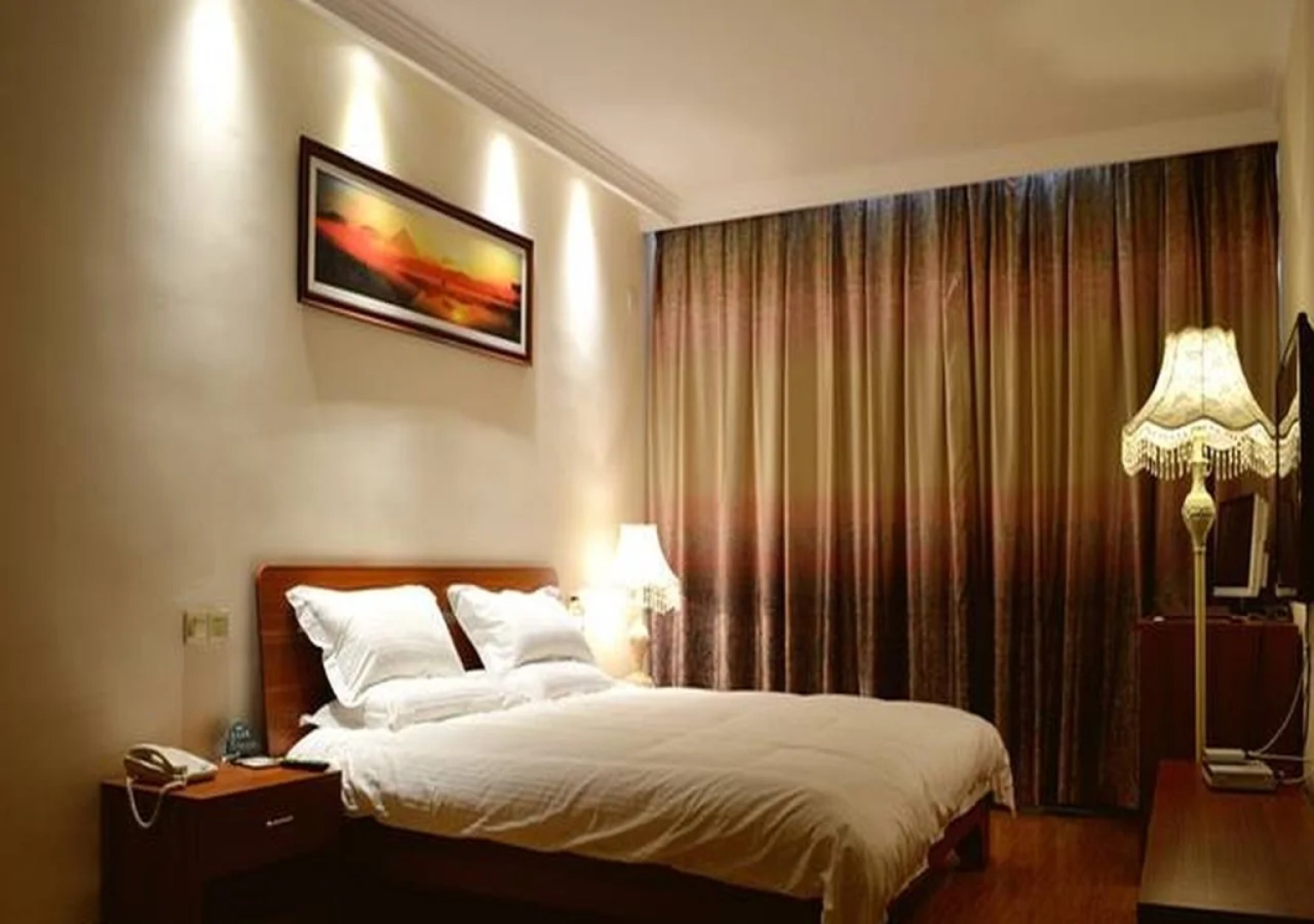 GreenTree Inn Henan Shangqiu East Changjiang Road Municipal Government Business Hotel